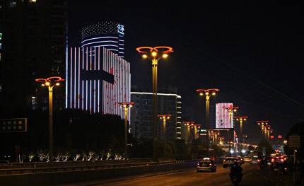 華體科技智慧路燈“桂冠”榮光璀璨合肥！