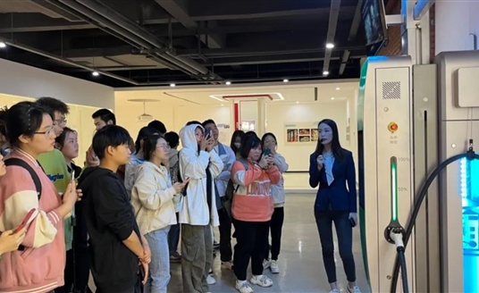 校企交流 產(chǎn)學(xué)共贏 | 成都理工大學(xué)核技術(shù)與自動(dòng)化工程學(xué)院赴華體科技參觀交流