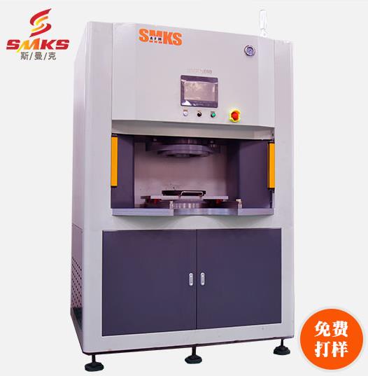 <a href='http://www.zhqysound.com' target='_blank'><u>流體拋光機(jī)</u></a>使用注意事項(xiàng)