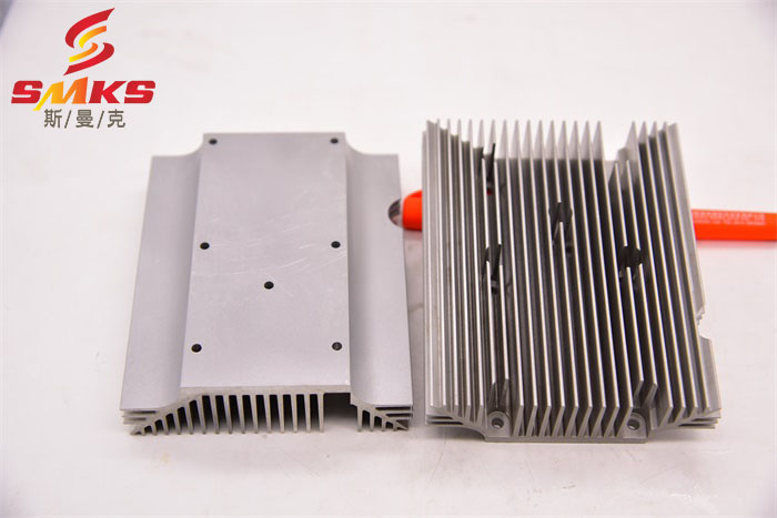  磨粒流<a href='http://www.zhqysound.com' target='_blank'><u>微孔拋光機</u></a>