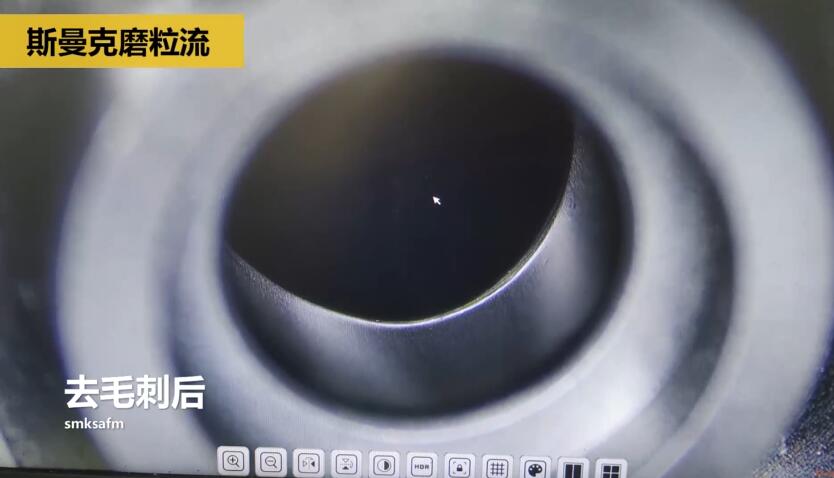 <a href='http://www.zhqysound.com' target='_blank'><u>內(nèi)孔去毛刺</u></a>，當(dāng)然用磨粒流啊！