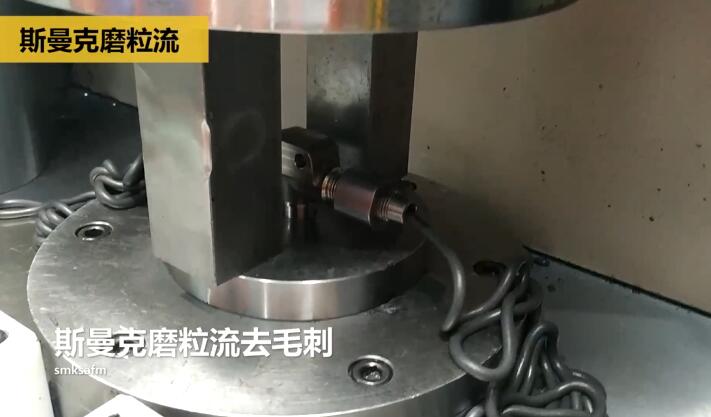 三通閥門(mén)<a href='http://www.zhqysound.com' target='_blank'><u>交叉孔去毛刺</u></a>