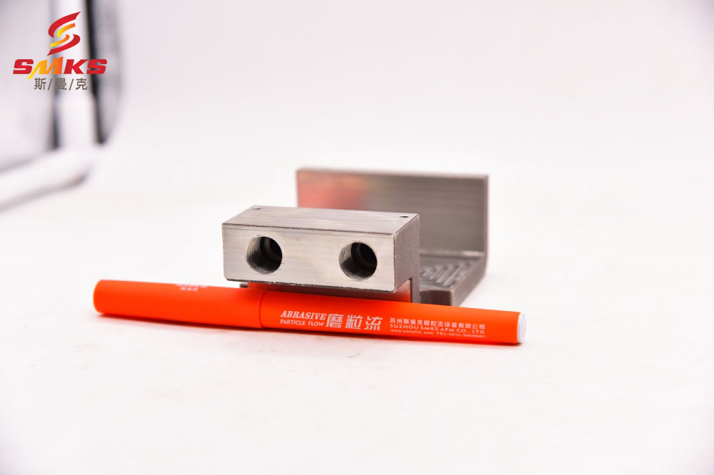 螺紋<a href='http://www.zhqysound.com' target='_blank'><u>內孔拋光</u></a>